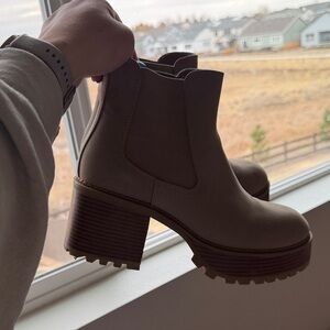 MIA Taupe Chunky Chelsea Booties